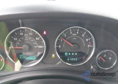 2014 Jeep Wrangler Unlimited Rubicon из США, поврежденный, VIN 1C4HJWFG1EL210412